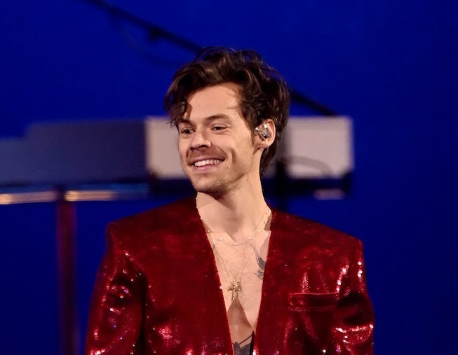 ICYMI: Harry Styles Said Goodbye To Tour With A Ten Minute New Song